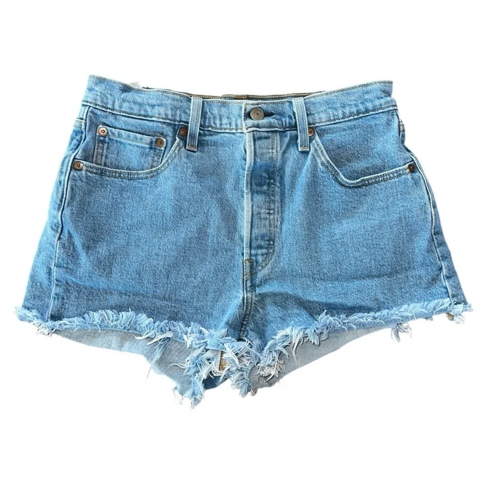 Levi’s 501 Original Fit High Rise Women's blue raw hem Shorts size 29